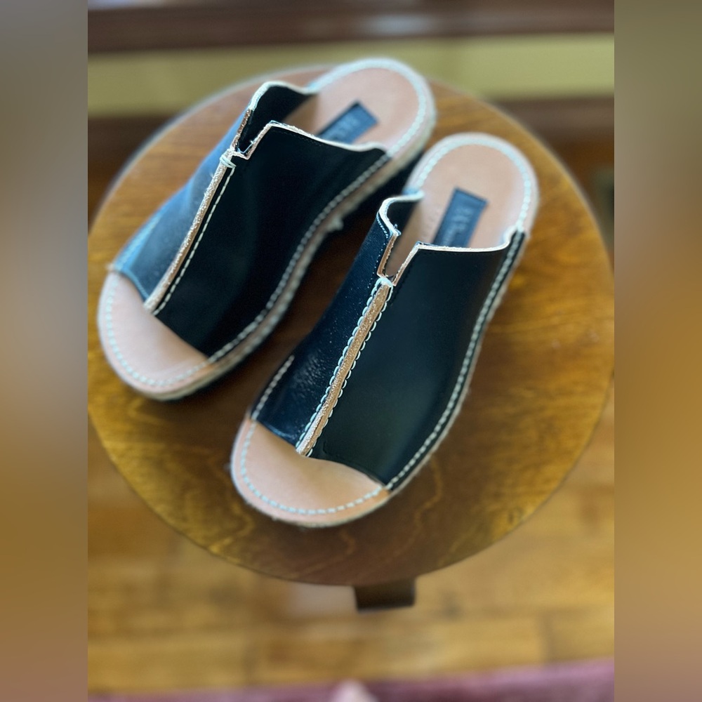 Y’s Yohji Yamamoto Leather Sandals in Black Size 7 - Picture 3 of 12